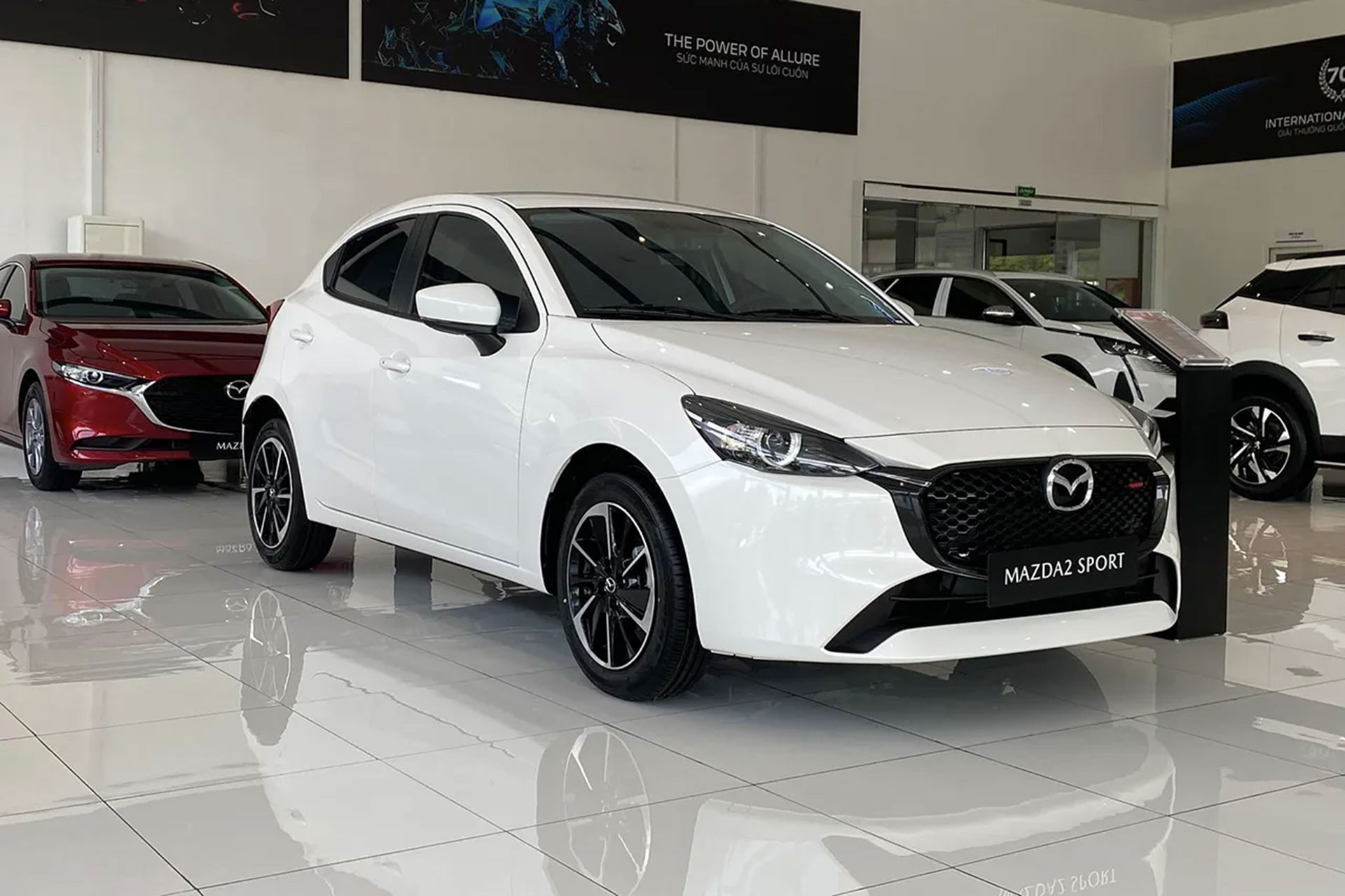 Đánh giá hatchback hạng B: Chọn Mazda 2, Toyota Yaris hay Suzuki Swift?