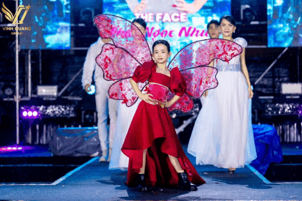 Phan Ngọc Như Ý – Đại diện hình ảnh nhí đầy tự tin cho bộ sưu tập Wings của Nhà Thiết Kế Vinh Quang