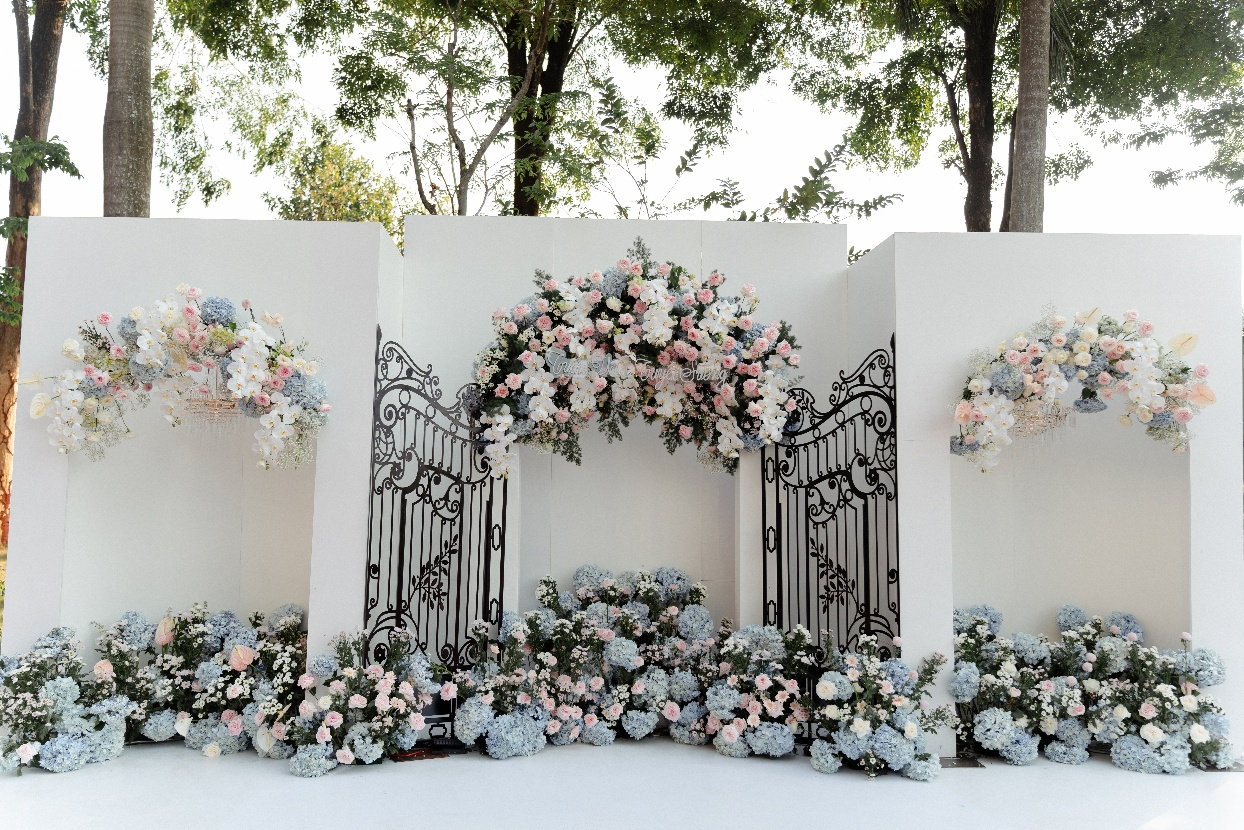 Trọn bộ hoa tươi hoàn hảo cho ngày cưới trong mơ đến từ Phát Hoàng Gia Floral & Decor