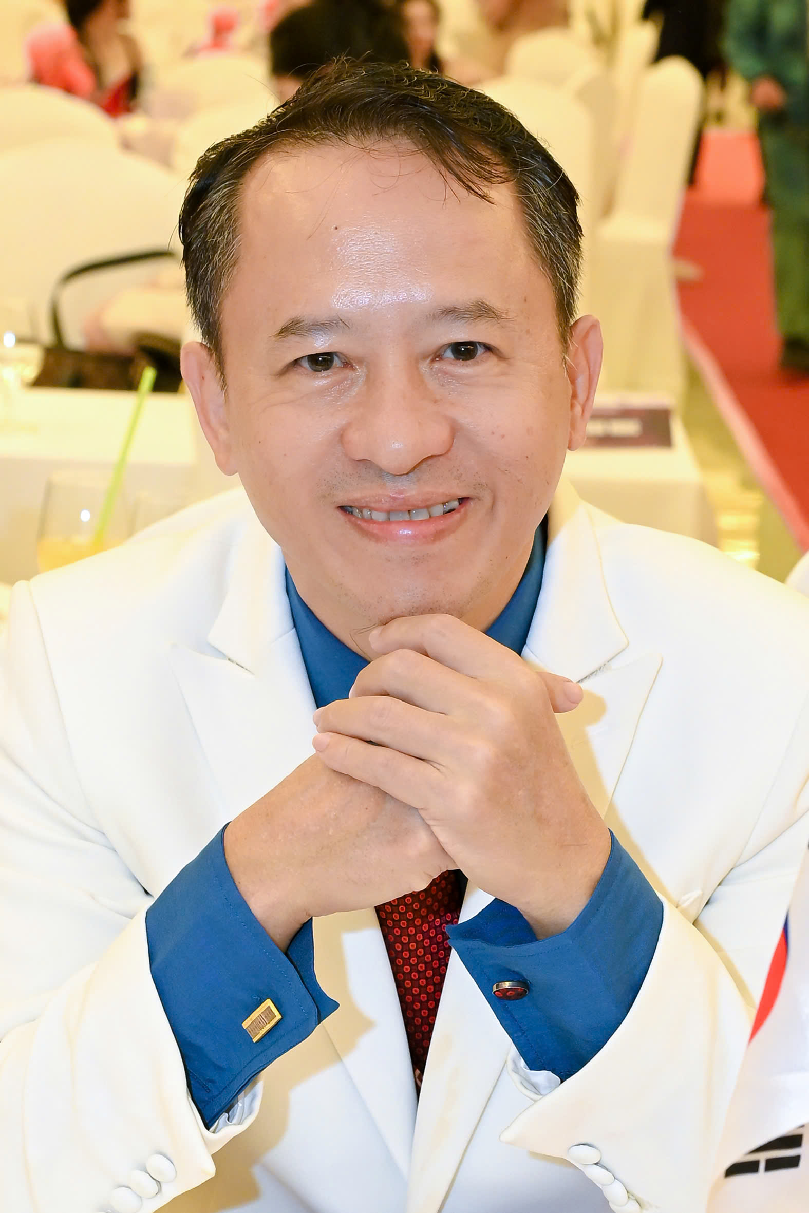 TS- BS Nguyễn Ngọc Nhơn: “Yếu tố con người quyết định Chất lượng- Dịch vụ trong ngành làm đẹp”