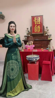 Hoa hậu  Dạ Minh Châu xây dựng gắn với sự năng động, nhiệt huyết và phụng sự cộng đồng nghệ thuật.